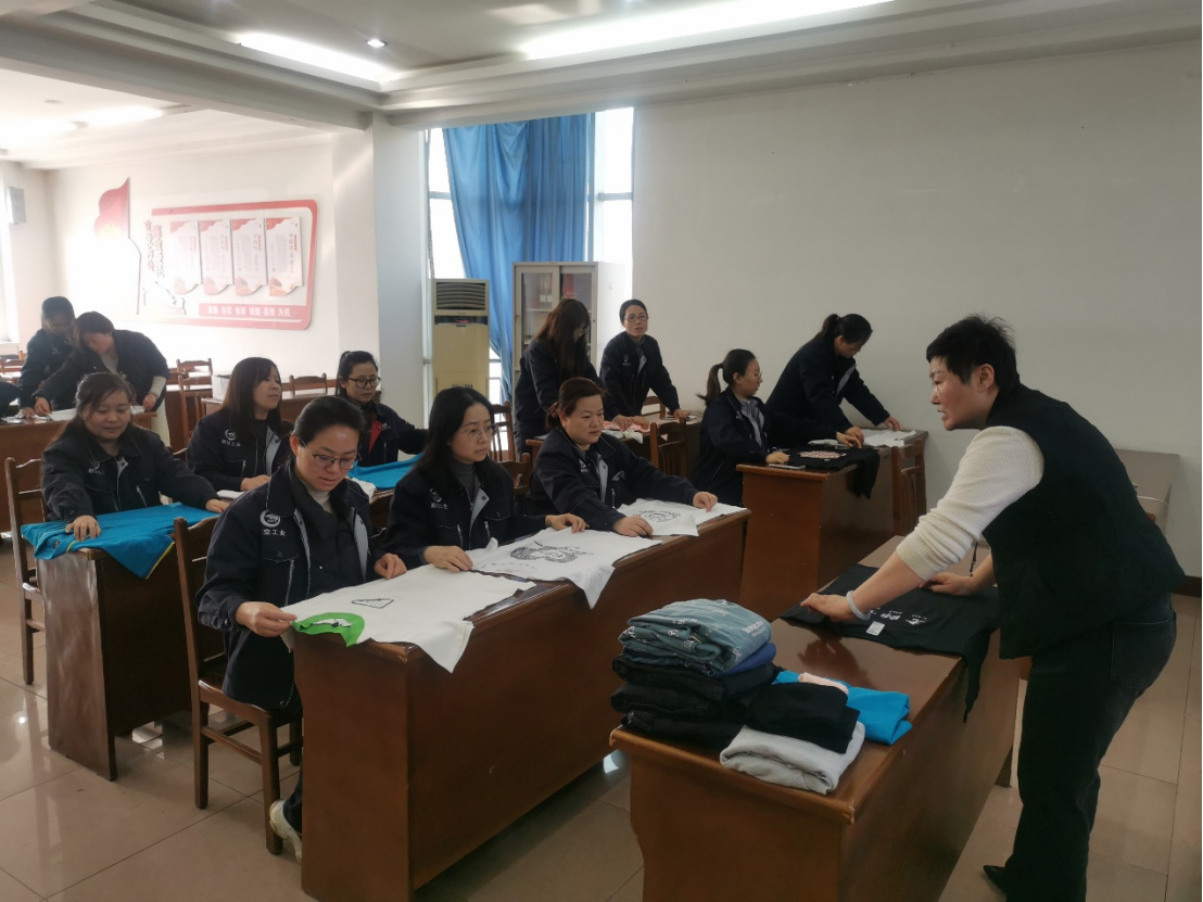 CAMA Hosts Special Lecture on how to tidy up your home